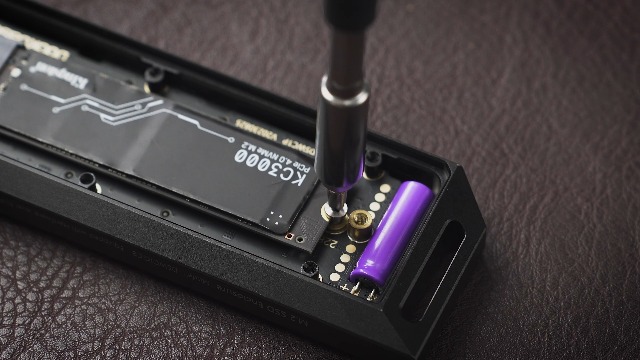 Amazon.com: DOCKCASE&CHIZHA Explorer Edition M.2 NVMe SSD